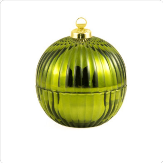 Pine, Balsam, Oakmoss - Evergreen Frost Bauble Candle 195g