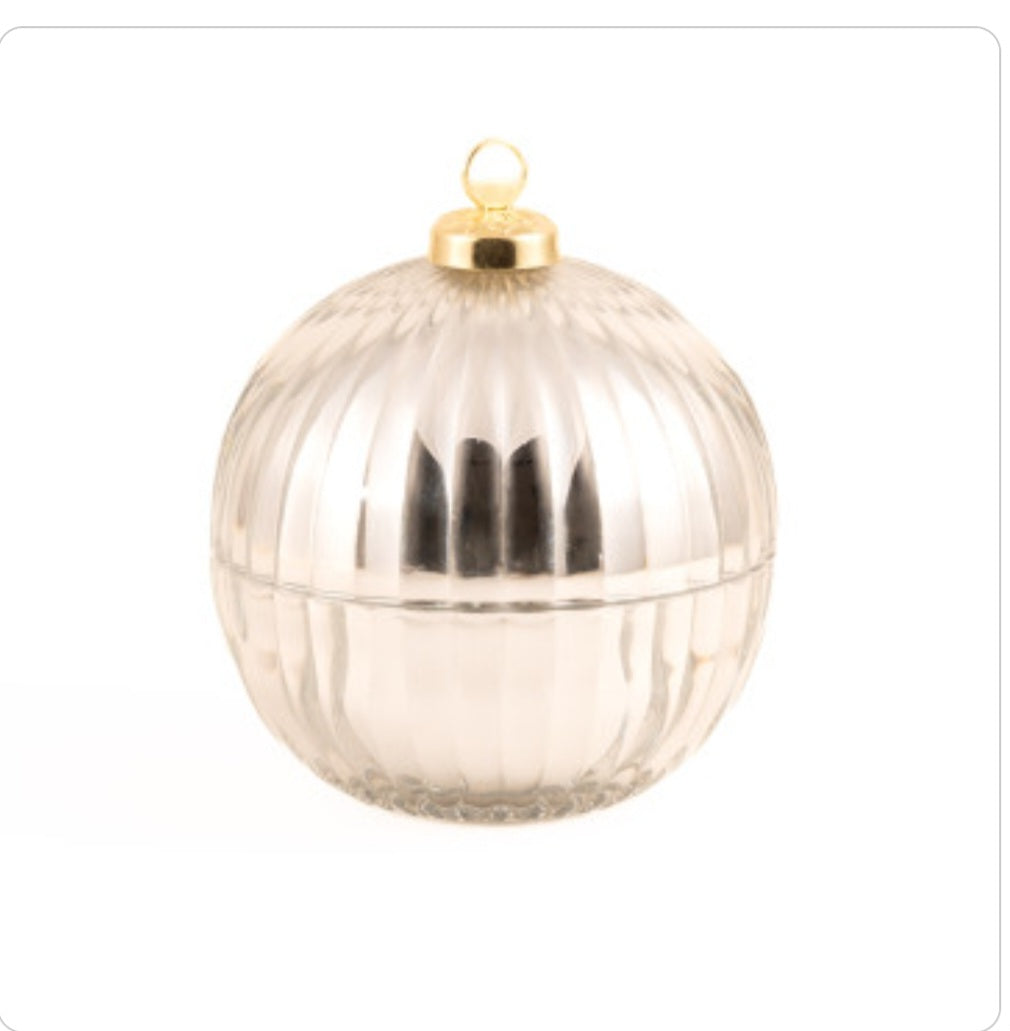 Bubblegum, Cotton Candy, Vanilla - Snow Angel Bauble Candle 195g