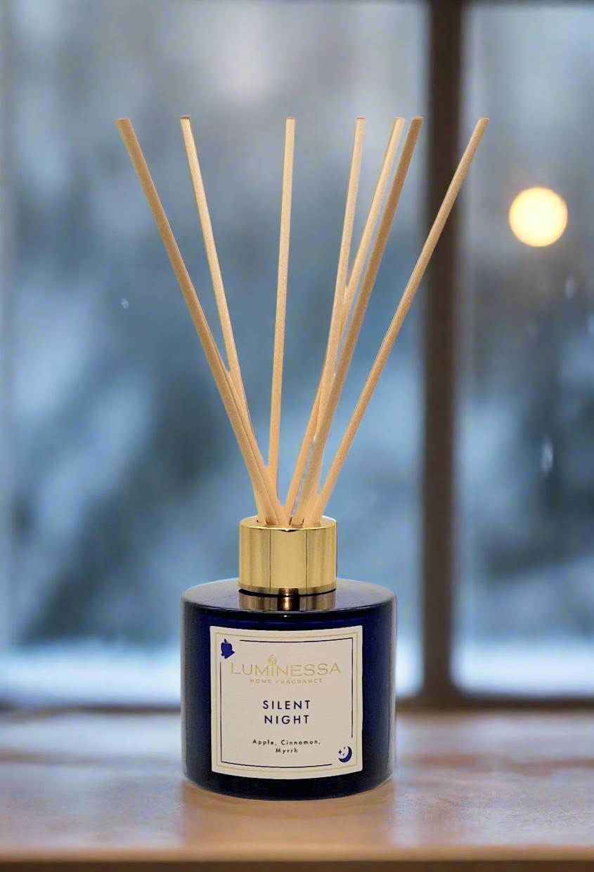 Apple, Cinnamon, Myrrh - Silent Night 100ml Reed Diffuser