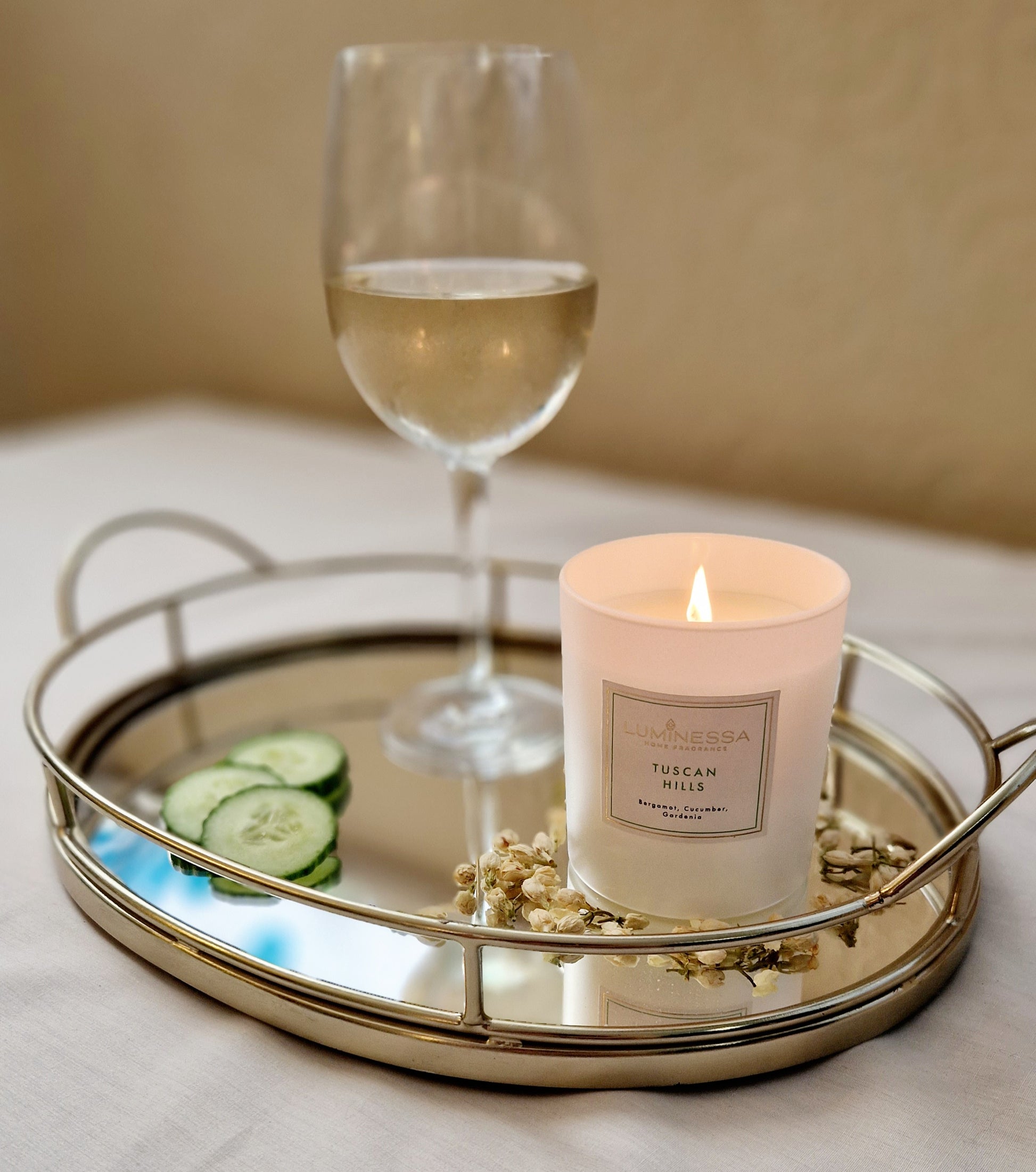 Bergamot, Cucumber, Gardenia  - Tuscan Hills Candle 220g image 1