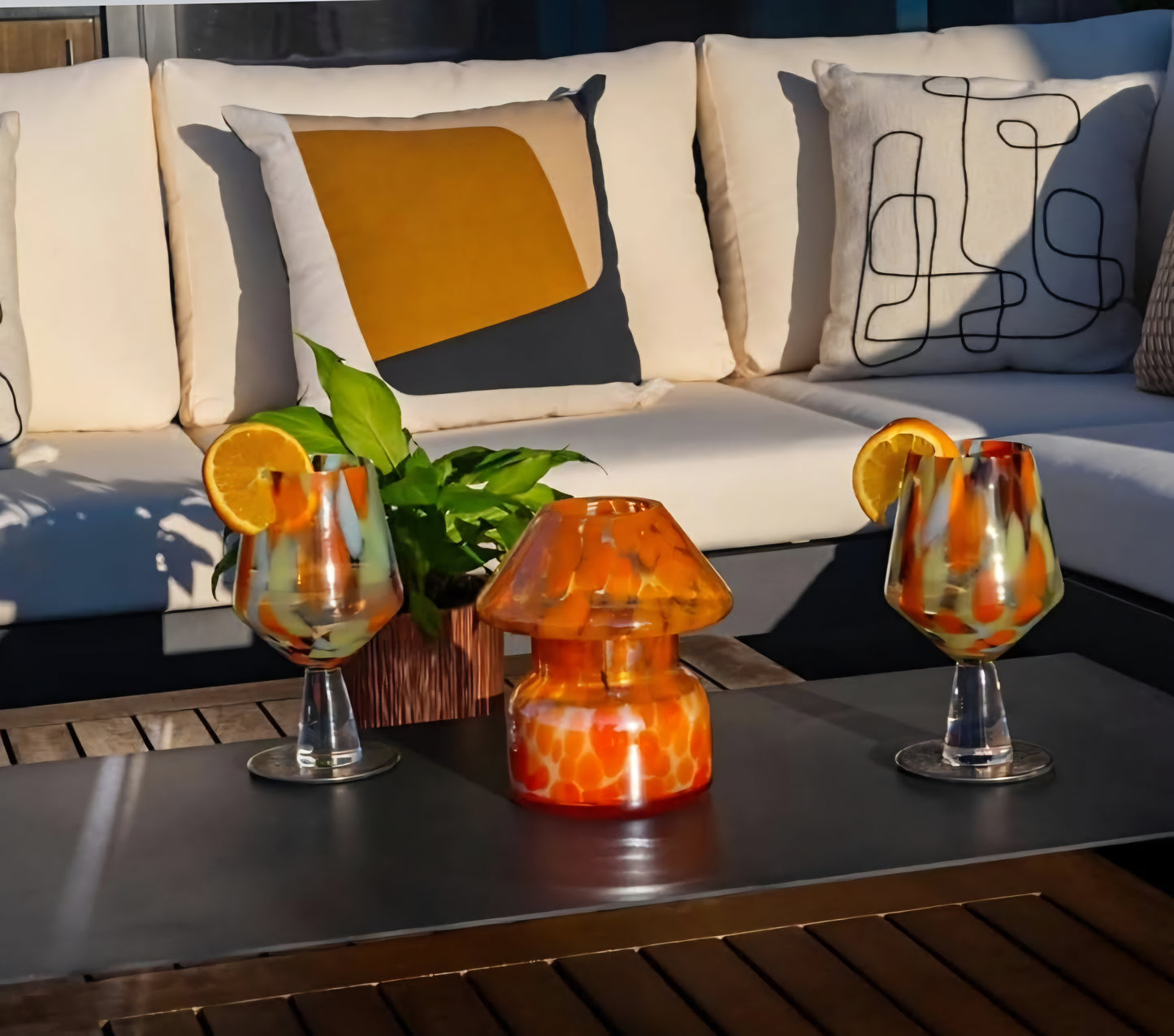 Citronella and Lemongrass Garden Candle Lamp image 2