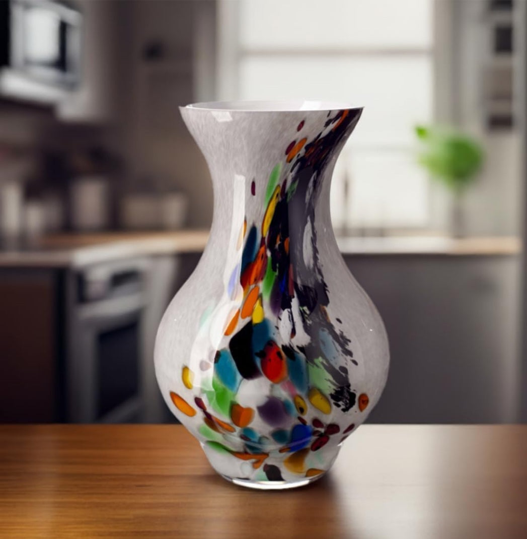 Classic Vase in Grey Inferno Glass